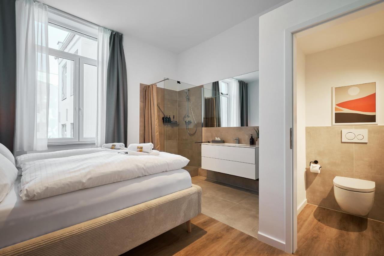 Park Avenue Apartments - Dom Mit Stil - Kueche - Parkplatz - Wlan - 65 Zoll Tv - Netflix Cologne Exterior photo